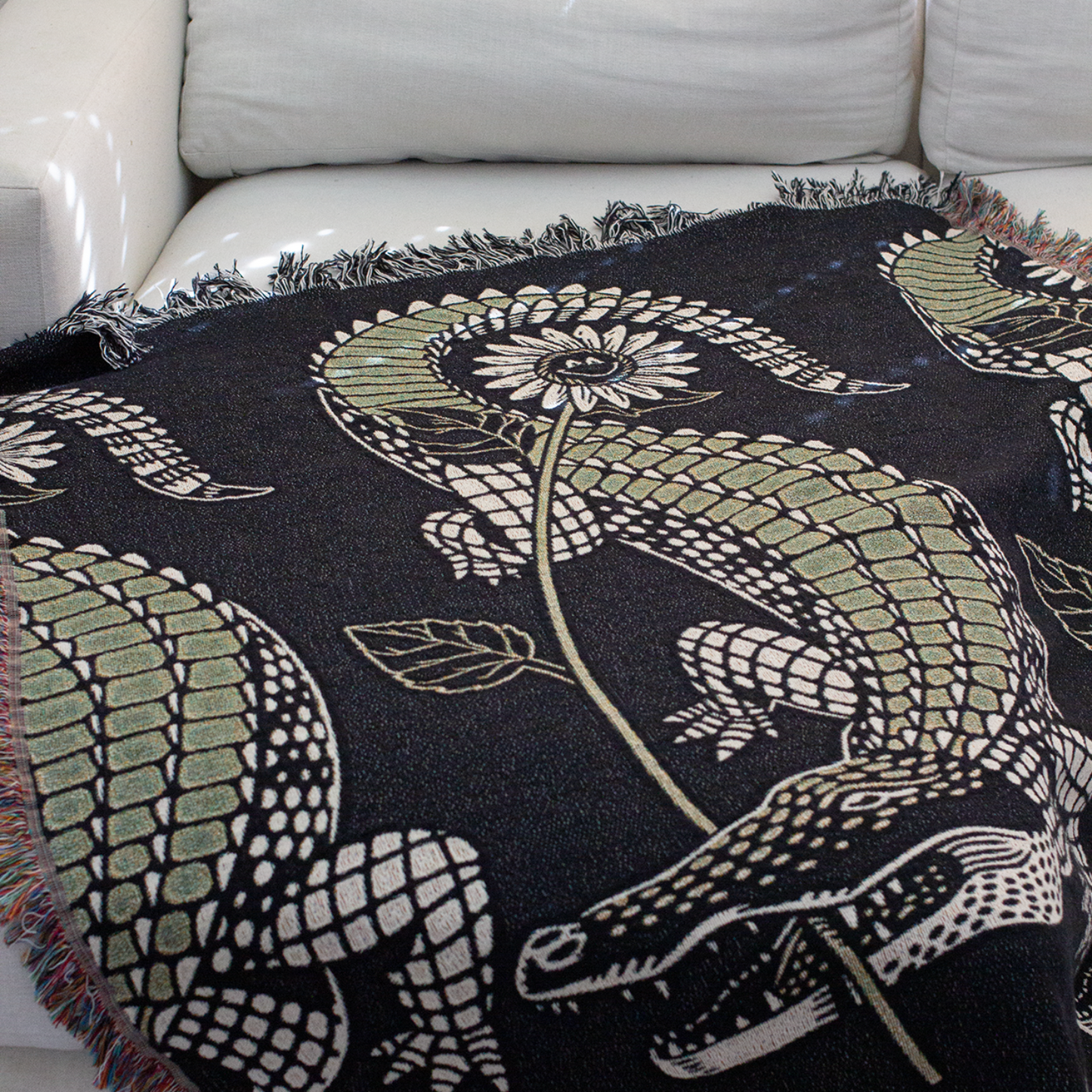 GATOR FLOWER | BLANKET