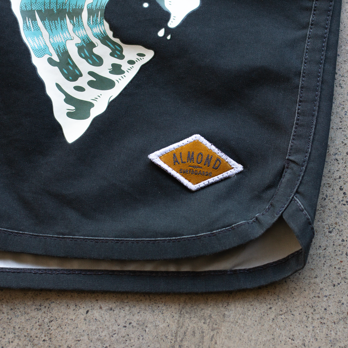 Waves Boardshort